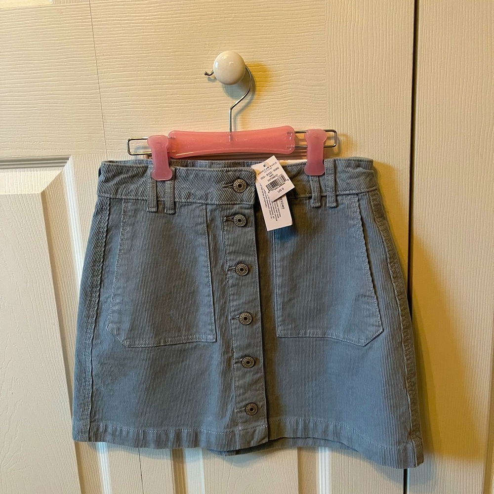 Girls American eagle skirt